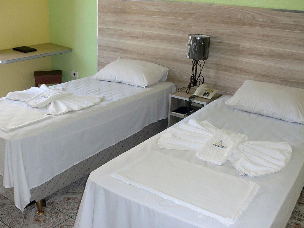 Asturias Praia Hotel Гуаружа Стая снимка